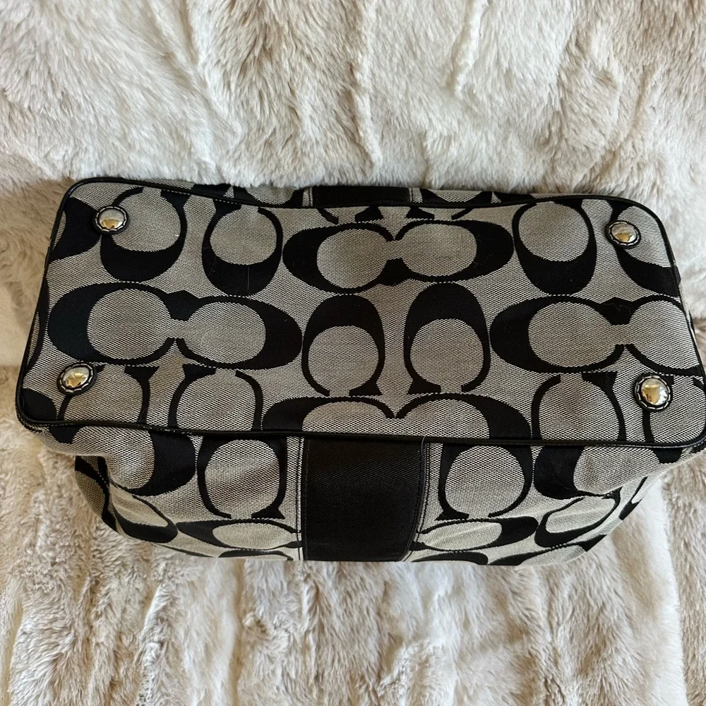 Coach Black and Gray Signature Tote - Picture 3 of 8